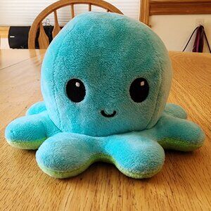 TeeTurtle Aqua/Blue The Original Reversible Octopus Plushie Stuffed Animal Toy